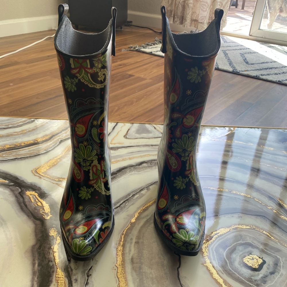 Western style rain boots